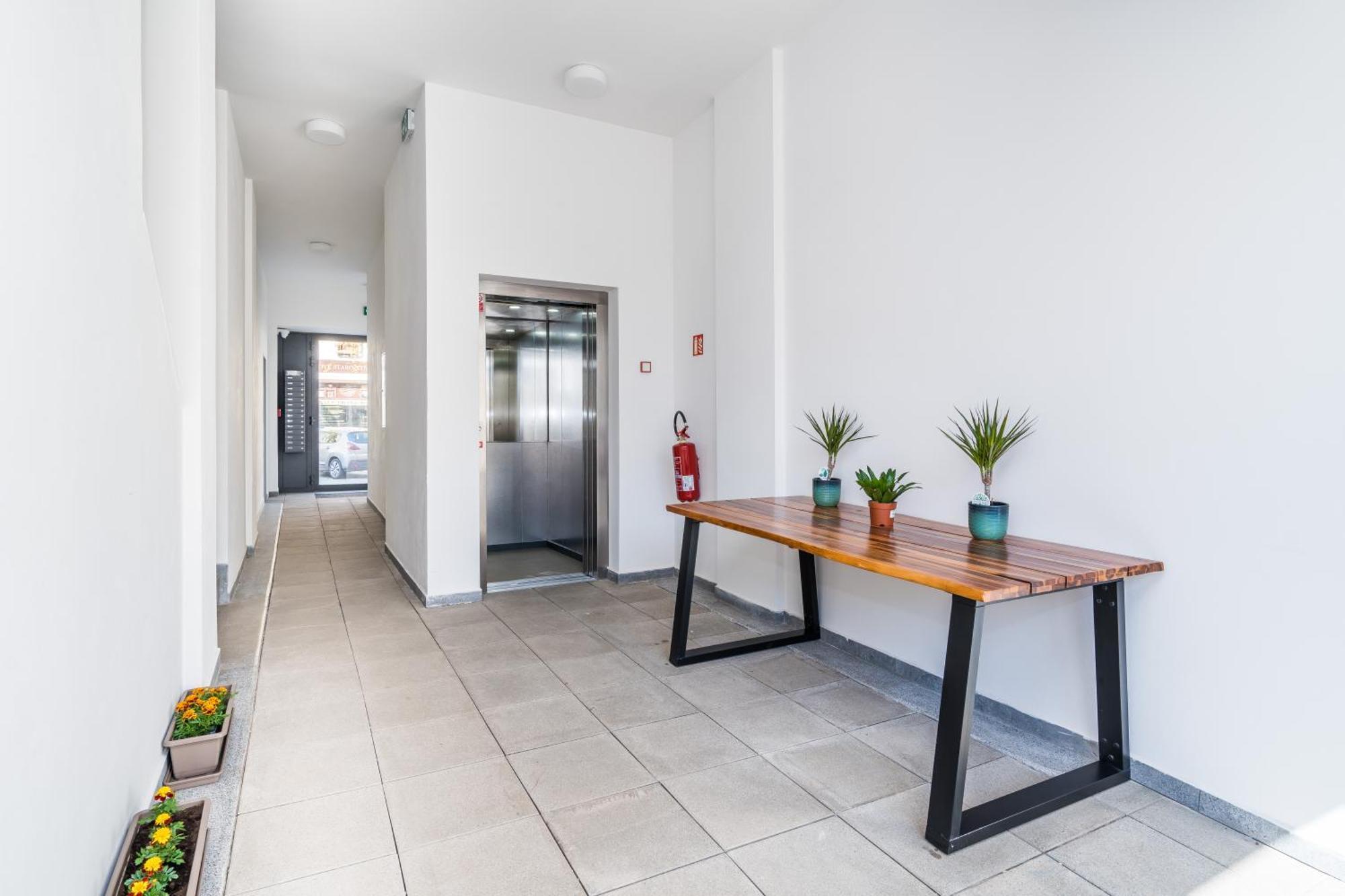 Perla Hradce 401 Apartamento Hradec Králové Exterior foto